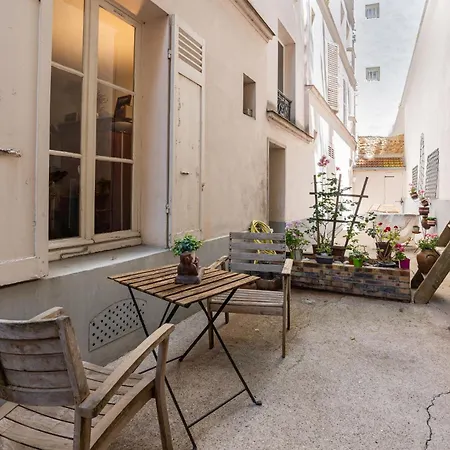 Apartmán Vintage 2bd With Patio In Montmartre