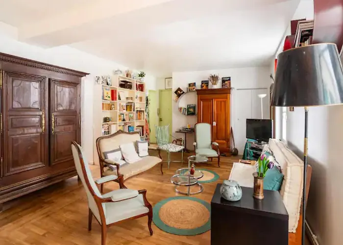 Appartement Vintage 2bd With Patio In Montmartre