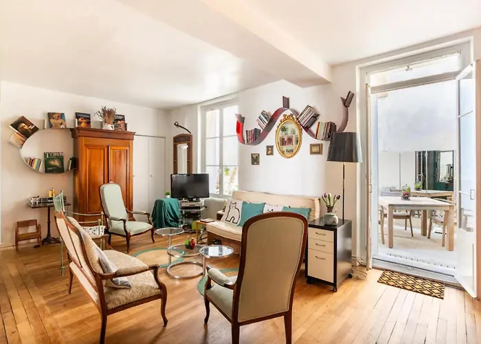 Vintage 2bd With Patio In Montmartre Appartement *
