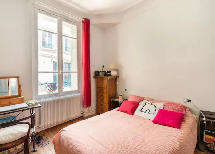 Vintage 2bd With Patio In Montmartre *